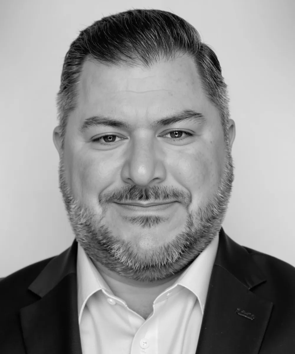 Andrew Chadie | SVP Structured Note | Marine Layer Advisors